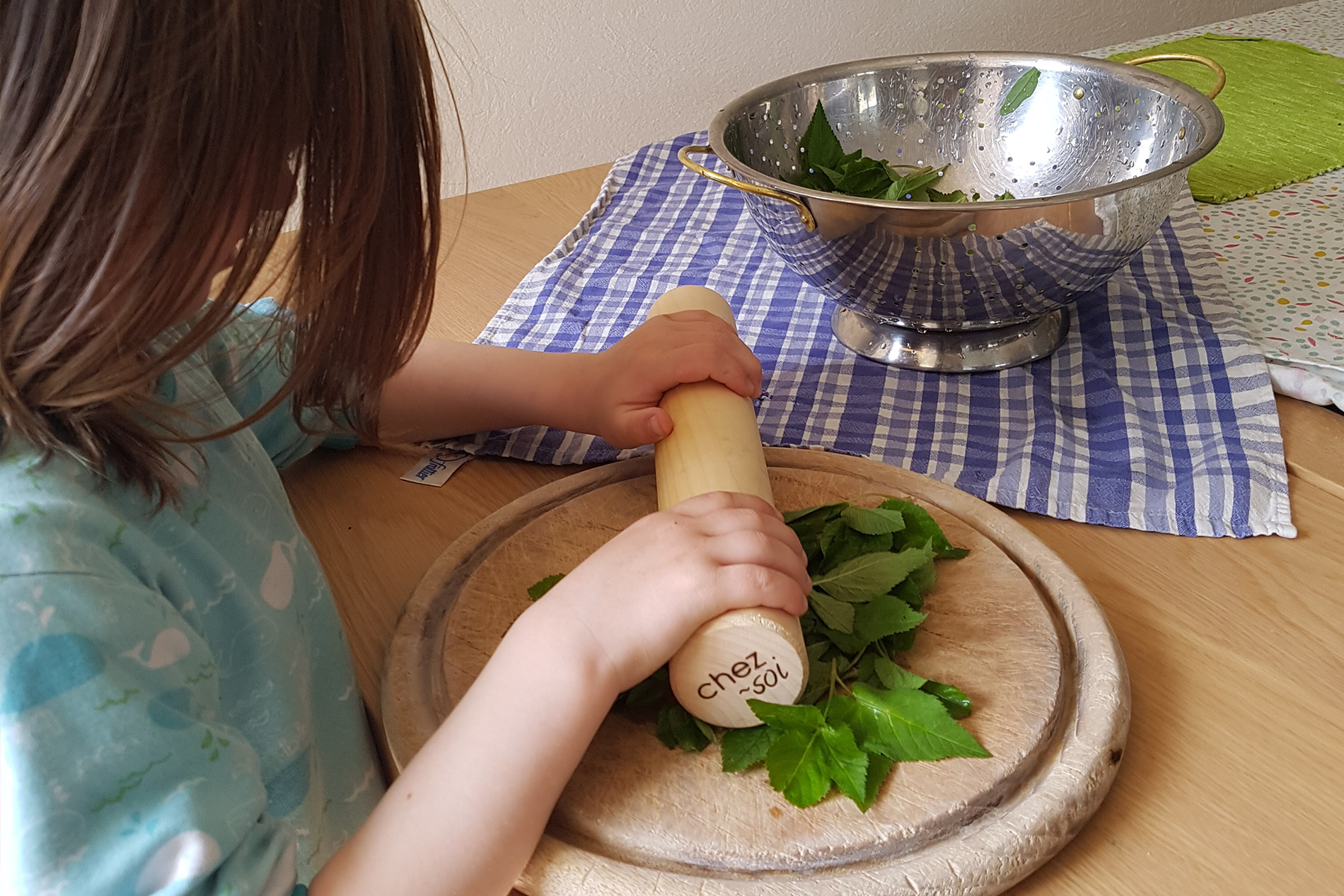 chez-soi_Blog_Aus-Unkraut-Limonade-machen_05